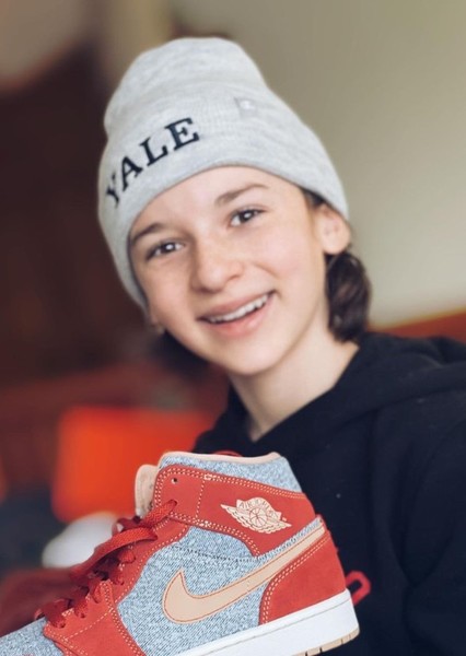 Jett Klyne photo
