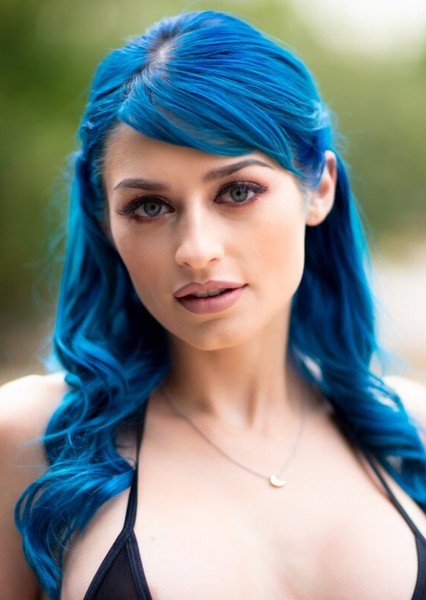 Jewelz Blu photo