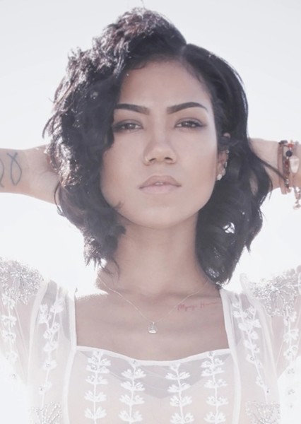 Jhené Aiko photo