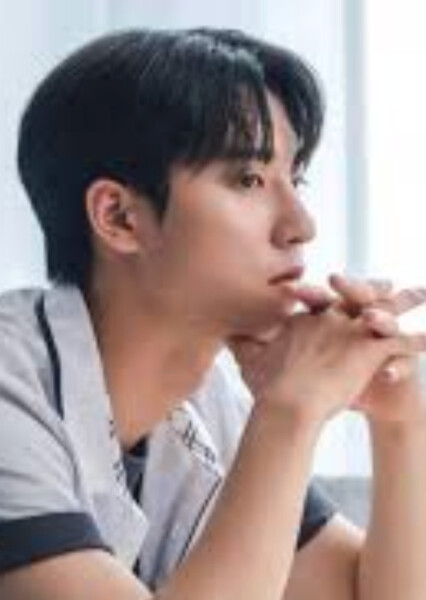 Ji Ho-geun photo