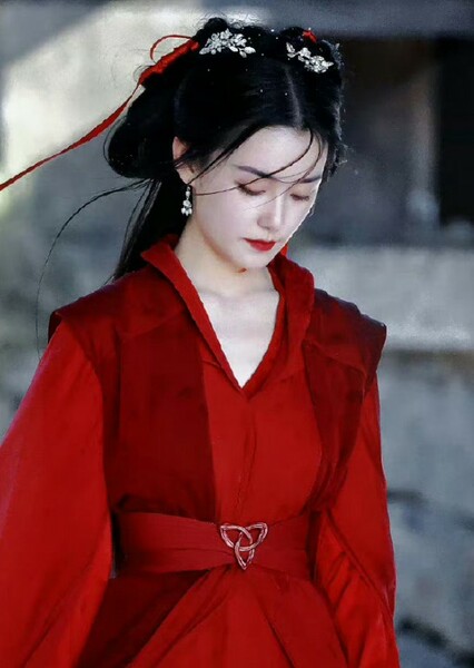 Jiang Yiyi photo