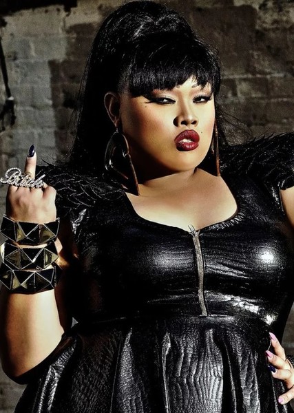 Jiggly Caliente photo