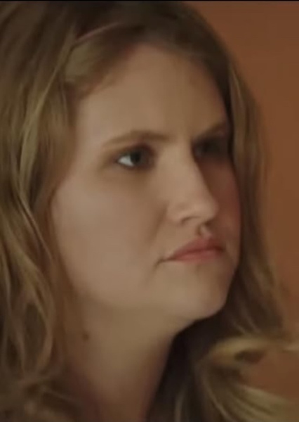 Jillian Bell photo