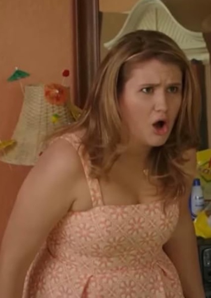 Jillian Bell photo
