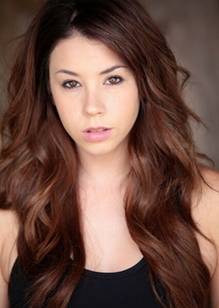 Jillian Rose Reed photo