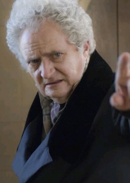 Jim Broadbent photo