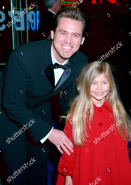 Jim Carrey and Taylor Momsen