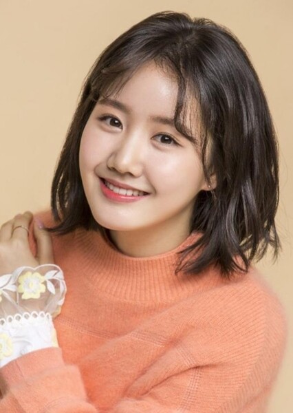 Jin Ji-hee photo