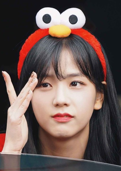 Jisoo (Kim Ji-soo)