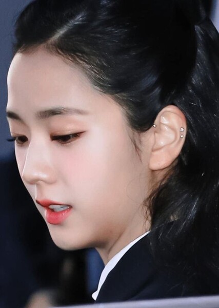Jisoo (Kim Ji-soo) photo