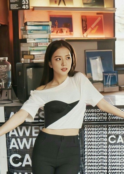Jisoo (BLACKPINK) photo