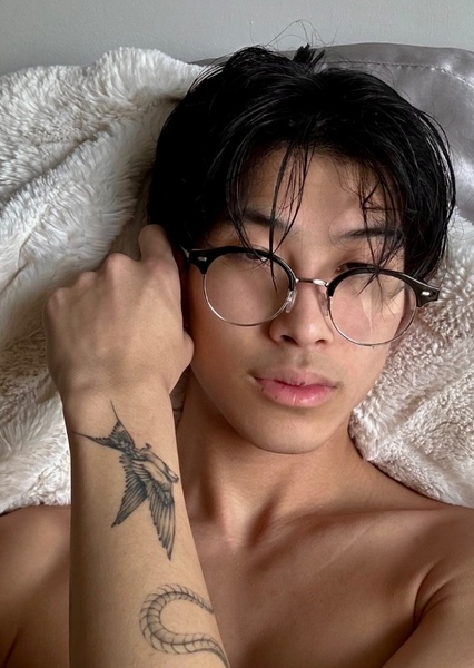 JJ Lee photo