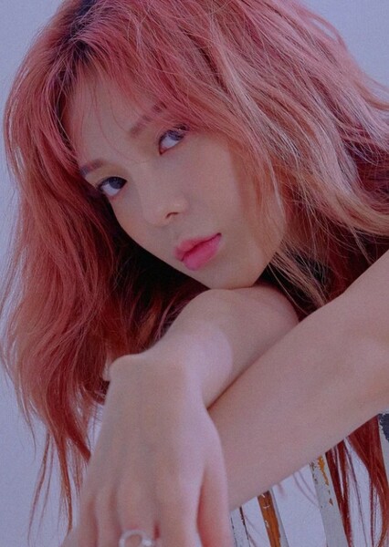 Jo Ga Bin (Sojin) photo