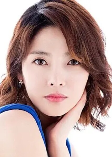 Jo Yeon-hee photo