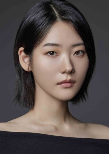 Jo Yoon-soo photo