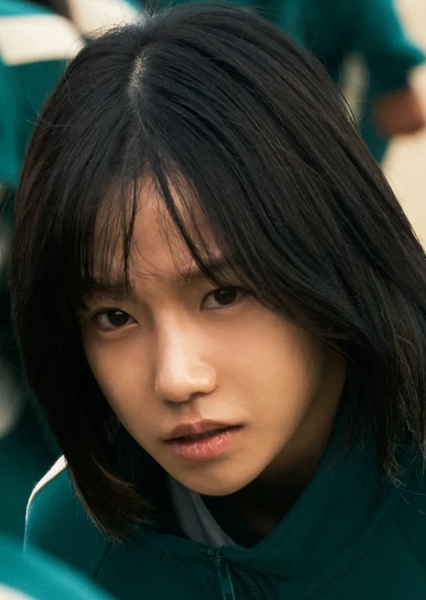 Jo Yu-ri as Jeon Chobahm in Snowglobe