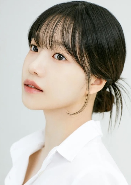 Jo Yu-ri photo