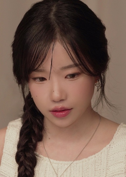 Jo Yu-ri photo