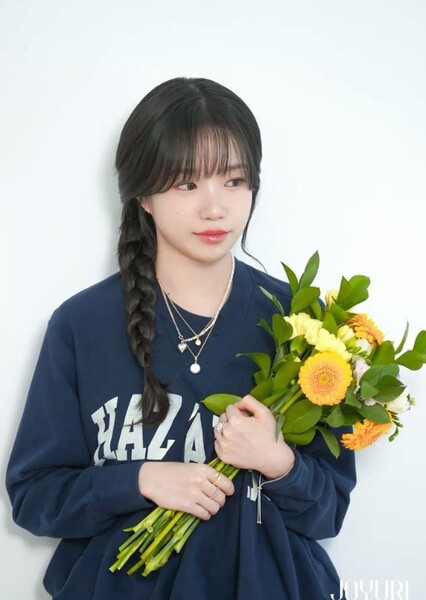 Jo Yu-ri photo