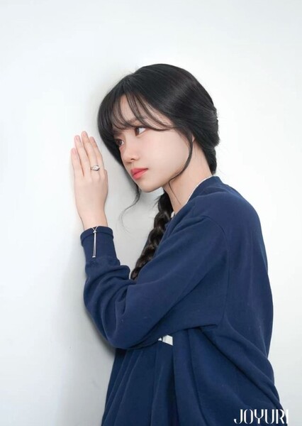 Jo Yu-ri photo
