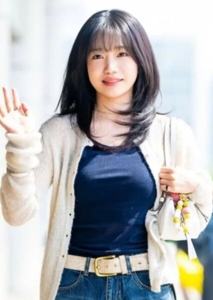 Jo Yu-ri photo