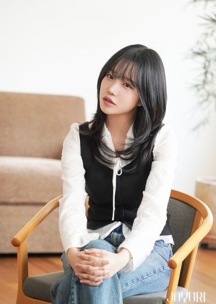 Jo Yu-ri photo