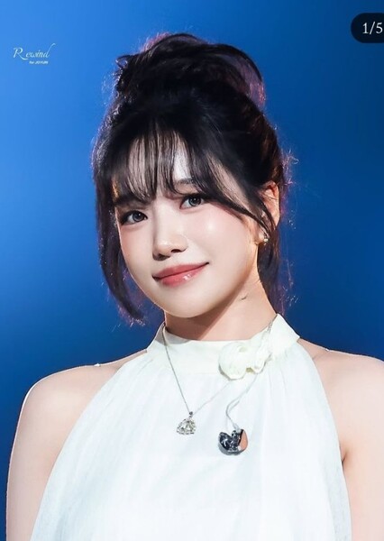 Jo Yu-ri photo