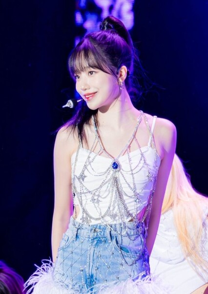 Jo Yu-ri photo