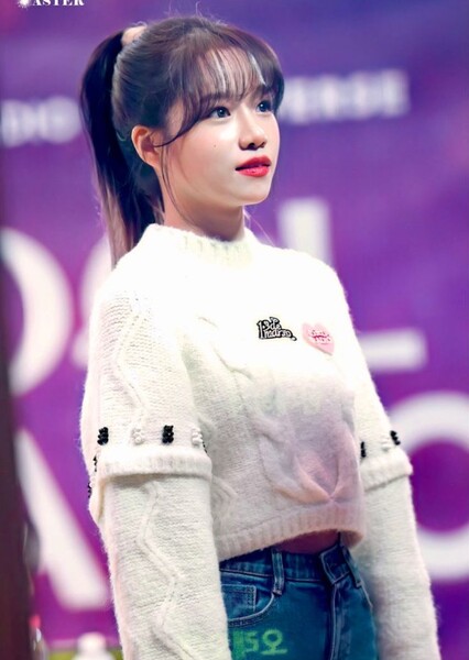 Jo Yu-ri photo