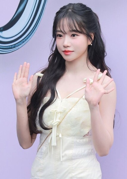 Jo Yu-ri photo