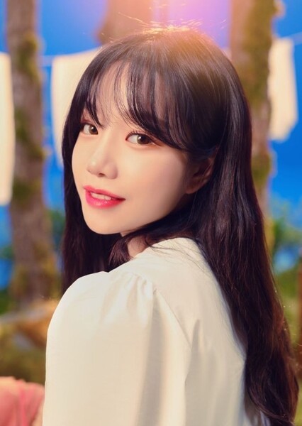 Jo Yu-ri photo