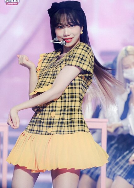 Jo Yu-ri photo