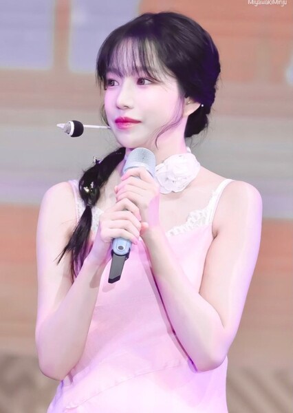 Jo Yu-ri photo