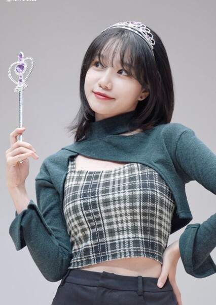Jo Yu-ri photo