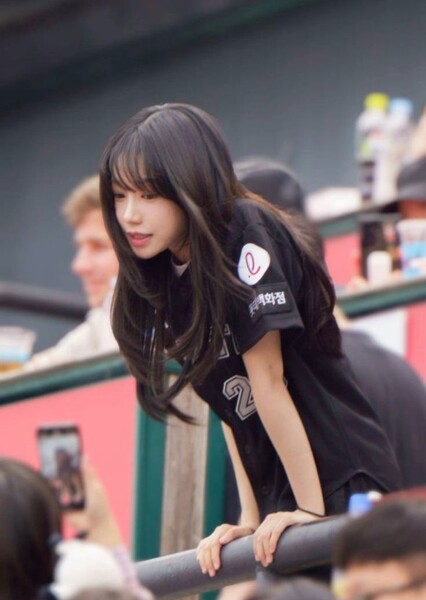Jo Yu-ri photo