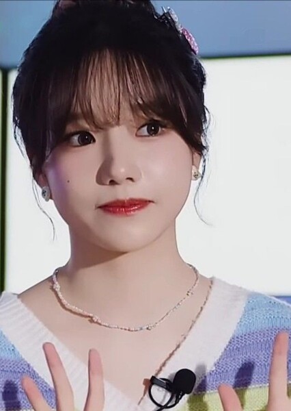 Jo Yu-ri photo