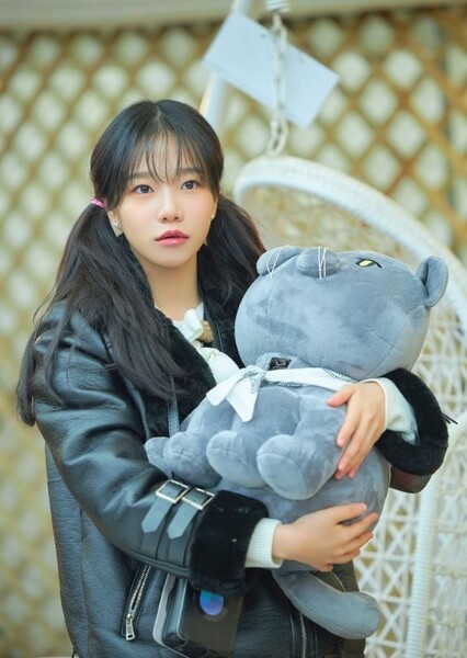 Jo Yu-ri photo