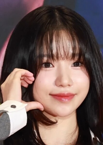 Jo Yu-ri photo