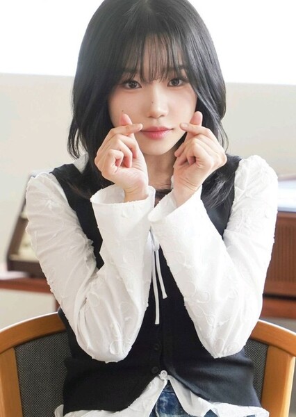 Jo Yu-ri photo