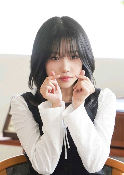 Jo Yu-ri photo