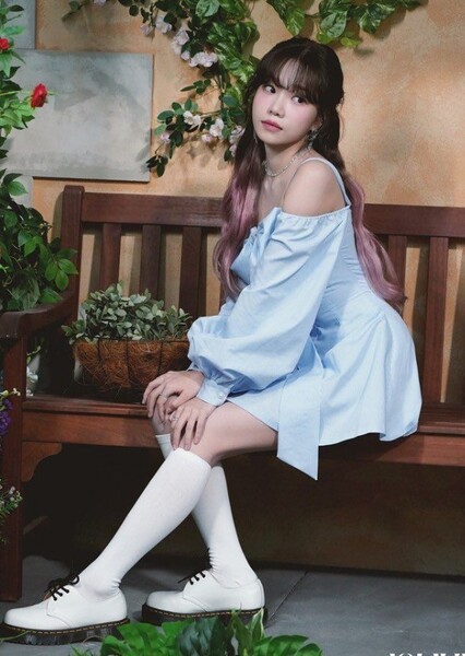 Jo Yu-ri photo