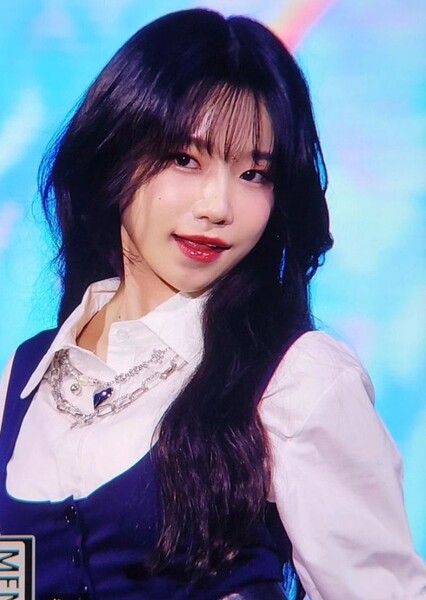 Jo Yu-ri photo