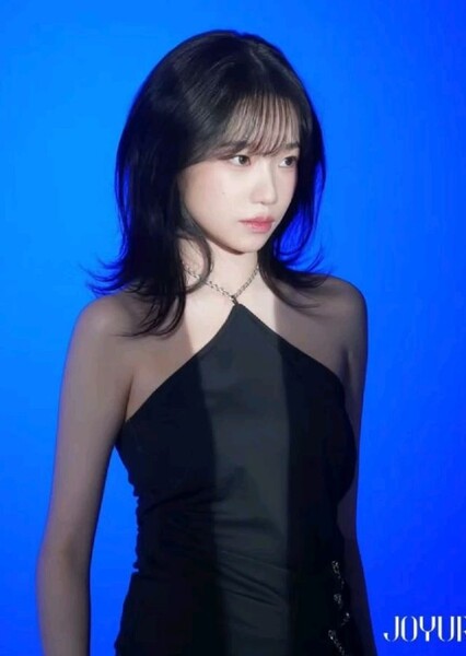 Jo Yu-ri photo