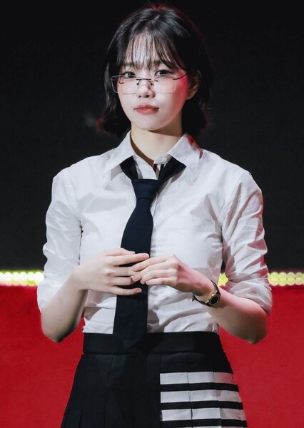 Jo Yu-ri photo