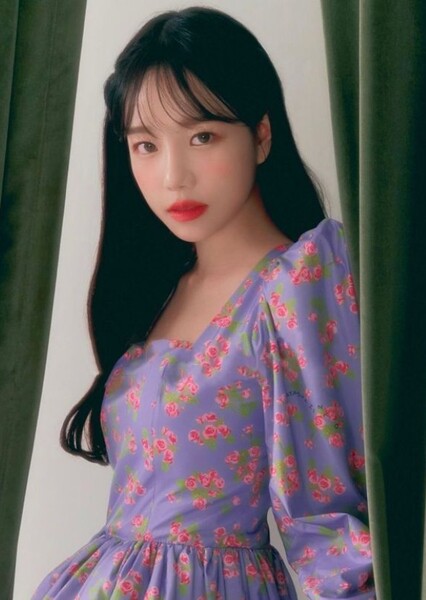 Jo Yu-ri photo