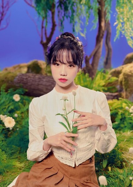 Jo Yu-ri photo