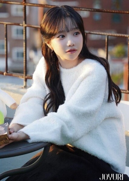 Jo Yu-ri photo