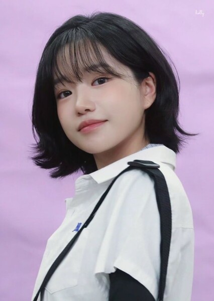 Jo Yu-ri photo