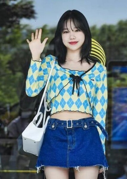 Jo Yu-ri photo