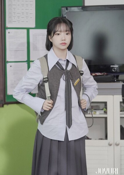 Jo Yu-ri photo